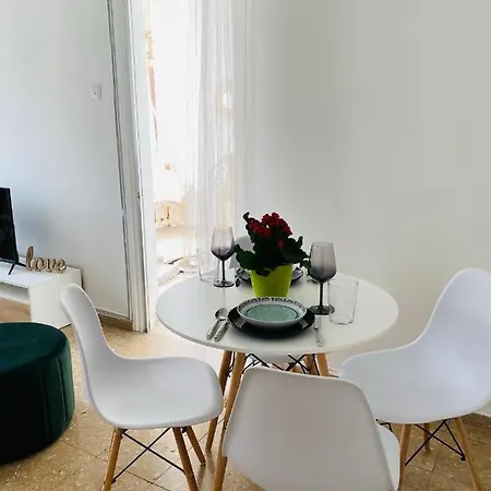 Boho-chic One Bedroom Flat In * Engomi