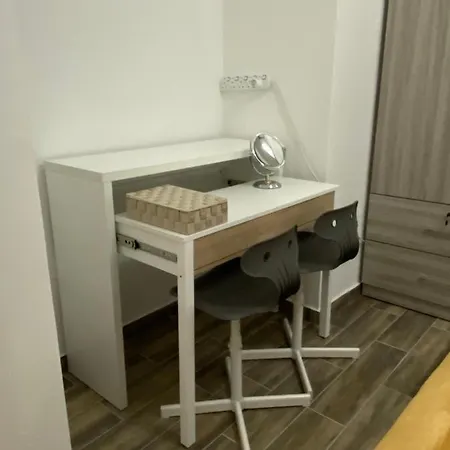 דירה Boho-chic One Bedroom Flat In