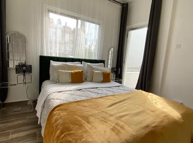 Boho-chic One Bedroom Flat In *