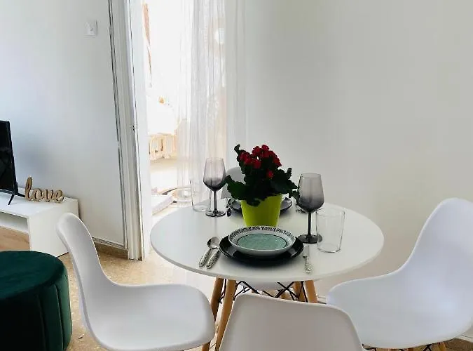 Boho-chic One Bedroom Flat In * Engomi